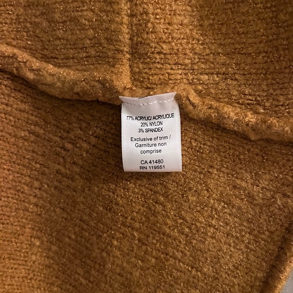 Gentlefawn Oversized Cardigan - Picture 6 of 6